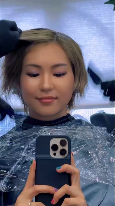 「インサイド・ヘッド」ヨロコビのヘアカラー