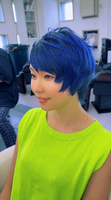 「インサイド・ヘッド」ヨロコビのヘアカラー