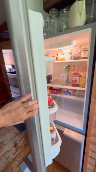 冷蔵庫 ドア 扉 取っ手 位置 逆から開く 左右 間違い ミス