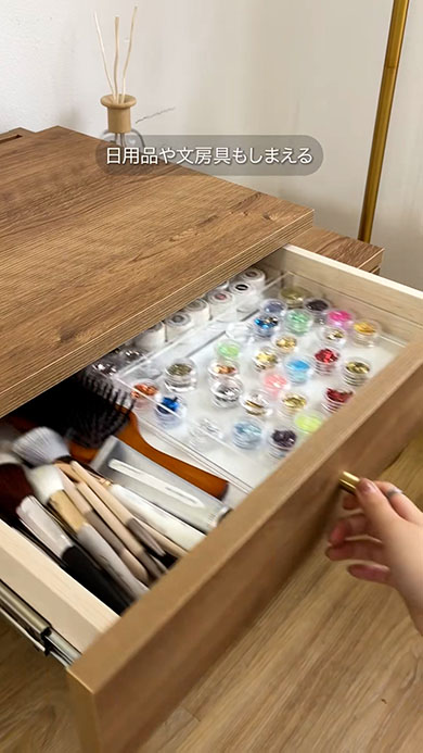 LOWYAのドレッサーデスク・引き出し