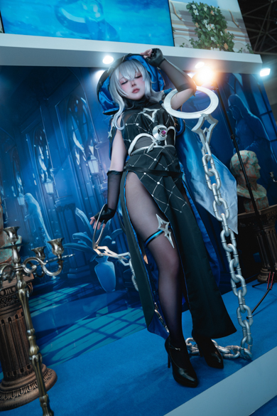 あまにの「TERBIS」ヒルデ