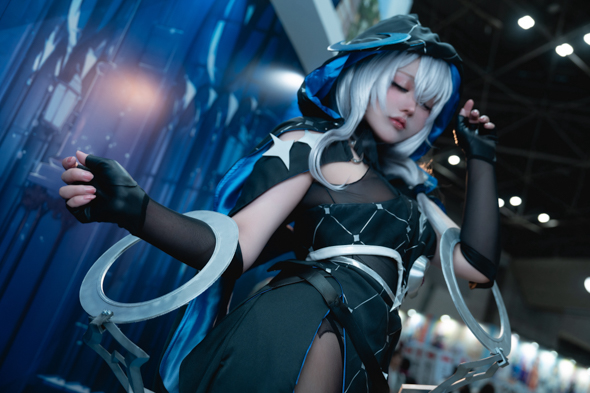 あまにの「TERBIS」ヒルデ