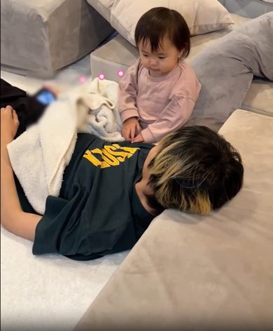 沈黙する赤ちゃん