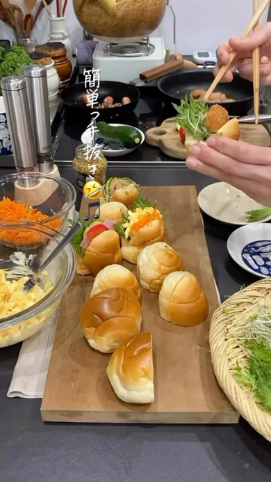 ロールパンサンド弁当