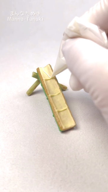 土台はポッキー像