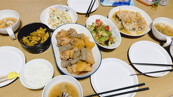 調理師ママが家にあるもので夕飯作り