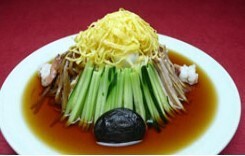 揚子江菜館の冷やし中華の画像