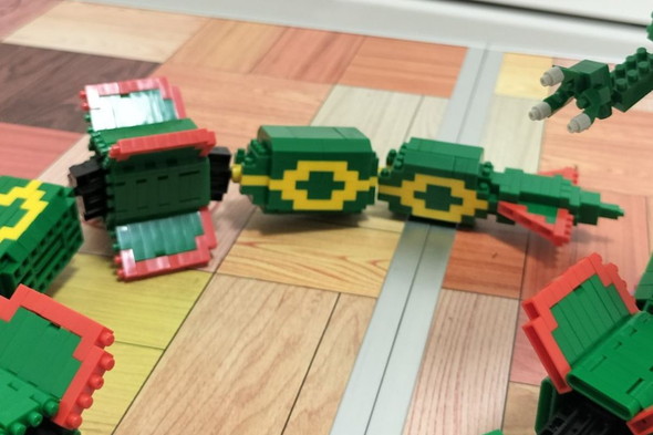 ナノブロックで作った「レックウザ」