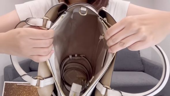 MICHAEL KORS夏の福袋に入っていたサッチェルバッグ