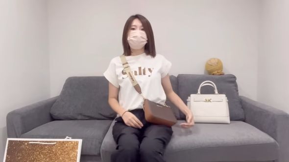 MICHAEL KORS夏の福袋に入っていた斜め掛けバッグ