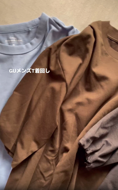 「GU」メンズTシャツを使用