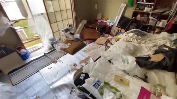 物であふれた部屋