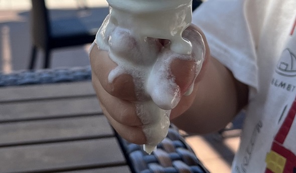 炎天下のアイス02