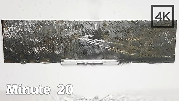 鉄板に水をかけたところ（20分後）