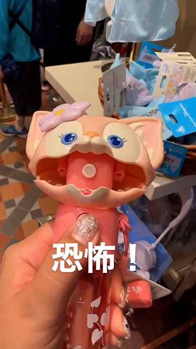 リーナ・ベルの口開け人形（開口時）