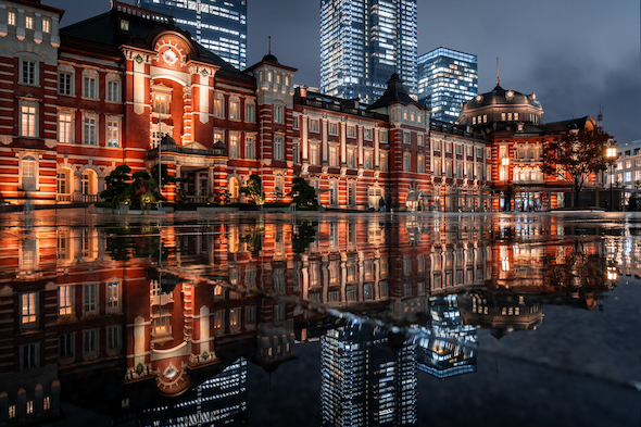 豪雨後の東京駅