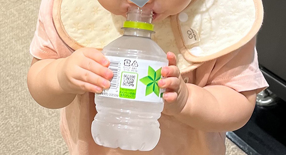 柔らかそうなおてて！