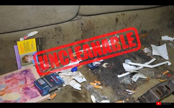 洗車 クルマ フォード エスケープ