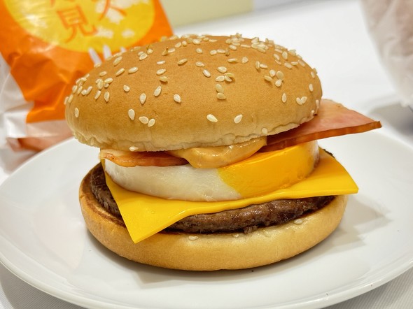 マクドナルド 月見ファミリー2024 期間限定 ／ チーズ月見