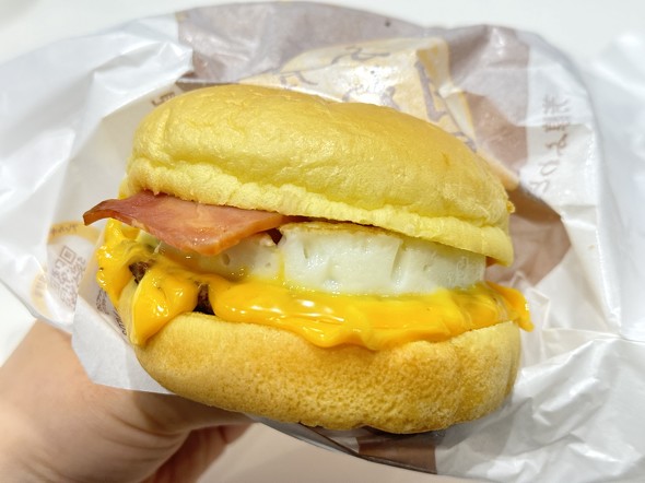 マクドナルド 月見ファミリー2024 期間限定 ／ 芳醇ふわとろ月見