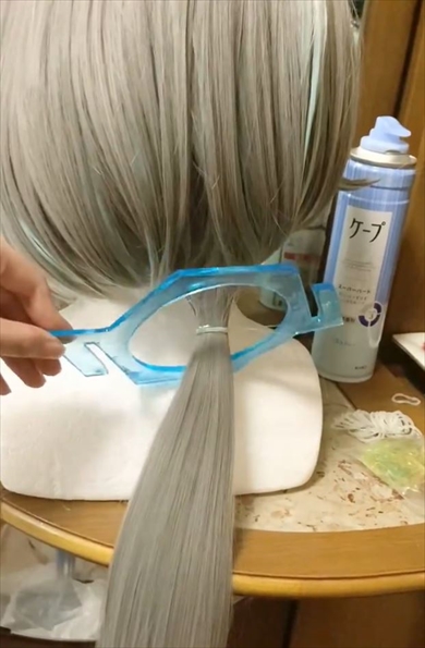 コスプレの浮遊パーツを再現