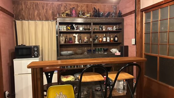 古民家をライブができるカフェにするため作ったバーカウンター
