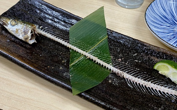 食べた後のサンマ