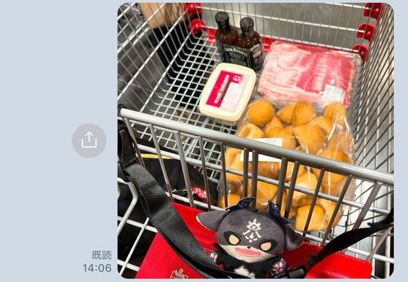 でびでび・でびるのぬいぐるみと“お買い物”する様子