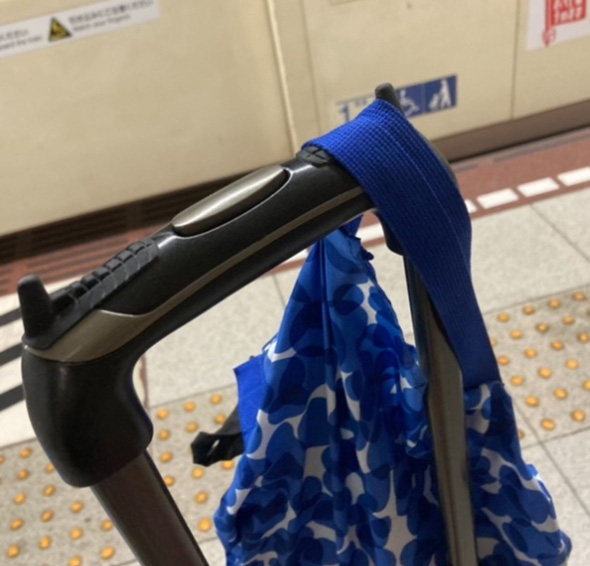 キャリーバッグ 付ける 便利 アイテム ハンドル 掛ける