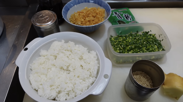 悪魔のおにぎり作り