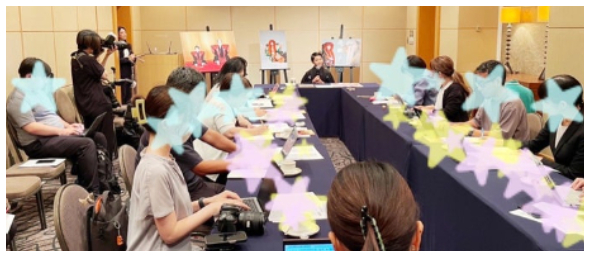 「十月大歌舞伎」の会見に一人で臨んだ市川新之助