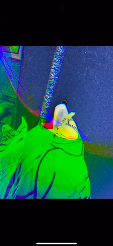 iPhoneの壊れたカメラで撮影したサイケデリックな写真