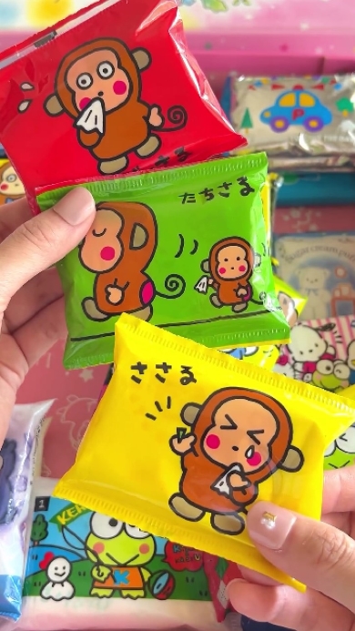 サンリオのポケットティッシュ