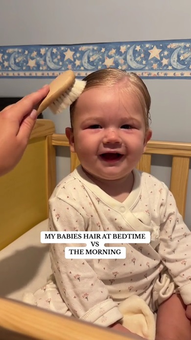 赤ちゃんの寝ぐせ