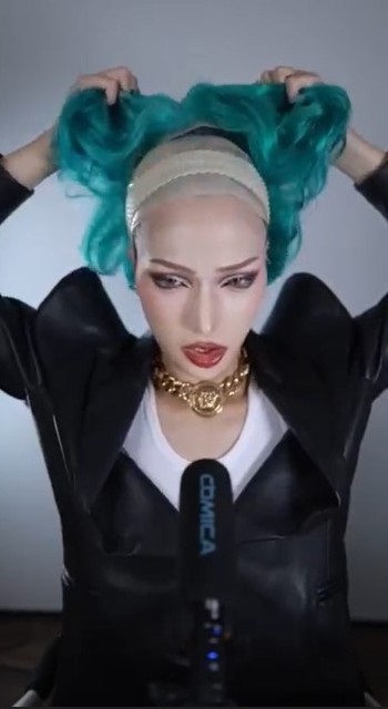 緑髪のゴージャスメイク