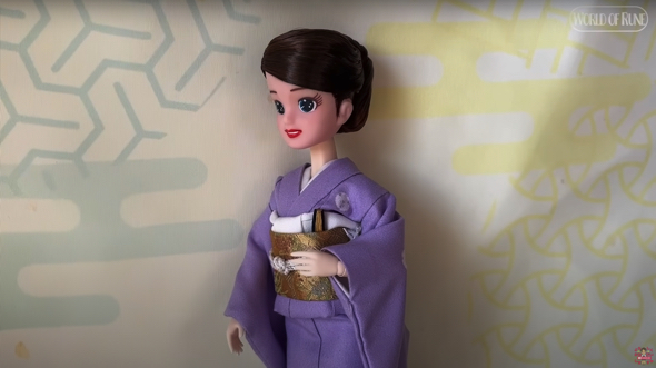 まとめ髪がとても似合う和装美人