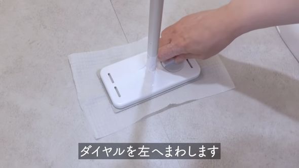 カインズの汚れたシートに触れずに捨てられるトイレ用床ワイパー