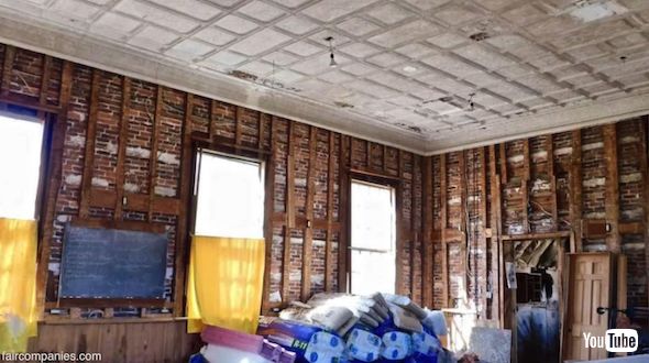 校舎を家に改装