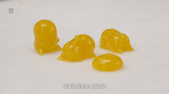 YouTubeチャンネル「夢中茶菓子Mongsweets」