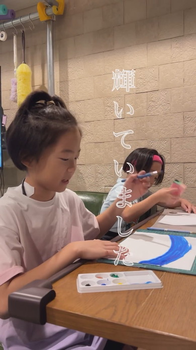 『二階堂』のCMを暗唱する女の子