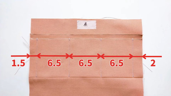 ポーチの内ポケット