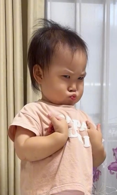 おむつ隠し後「ママだけずるい」かこちゃん