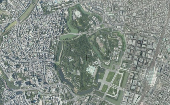 現在の皇居・東京駅周辺の写真