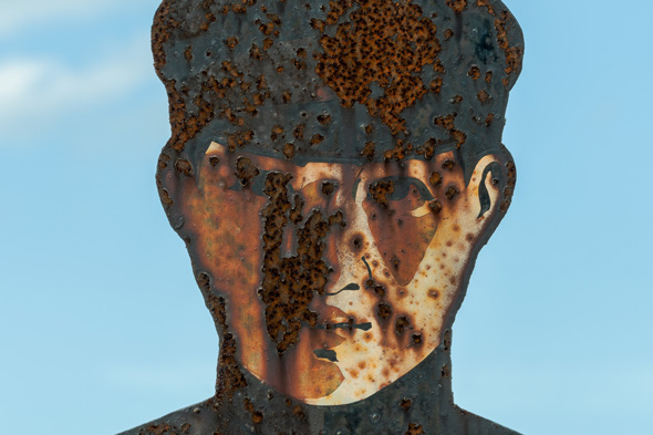 横断歩道のその先 朽ち果てた 学童看板 鳥取県 岩美町 通学路 ホラー 怖い