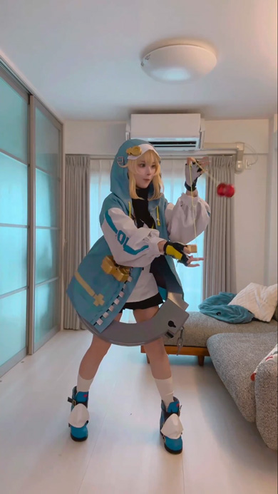 ギルティギア ブリジット コスプレ ヨーヨー 特訓 技