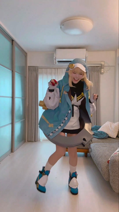 ギルティギア ブリジット コスプレ ヨーヨー 特訓 技