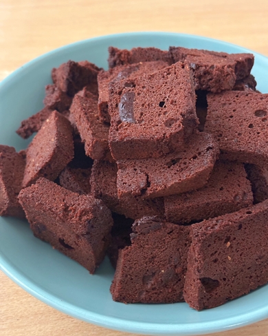 飽きてきたパウンドケーキはもう1回焼けばクッキーになるというライフハック