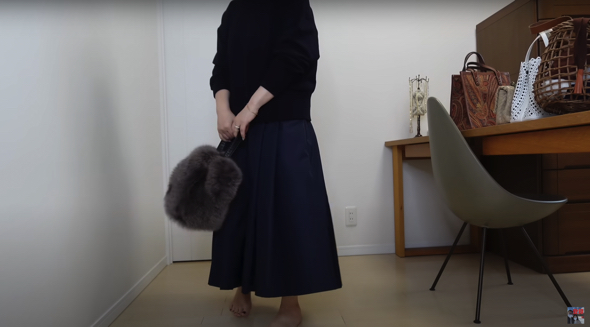 ZARAのスウェットでワントーンコーデ