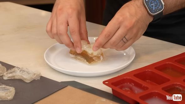 透明バーガーの組み立て