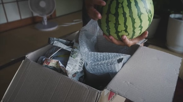 実家から届いた「母のイチオシ」の中身